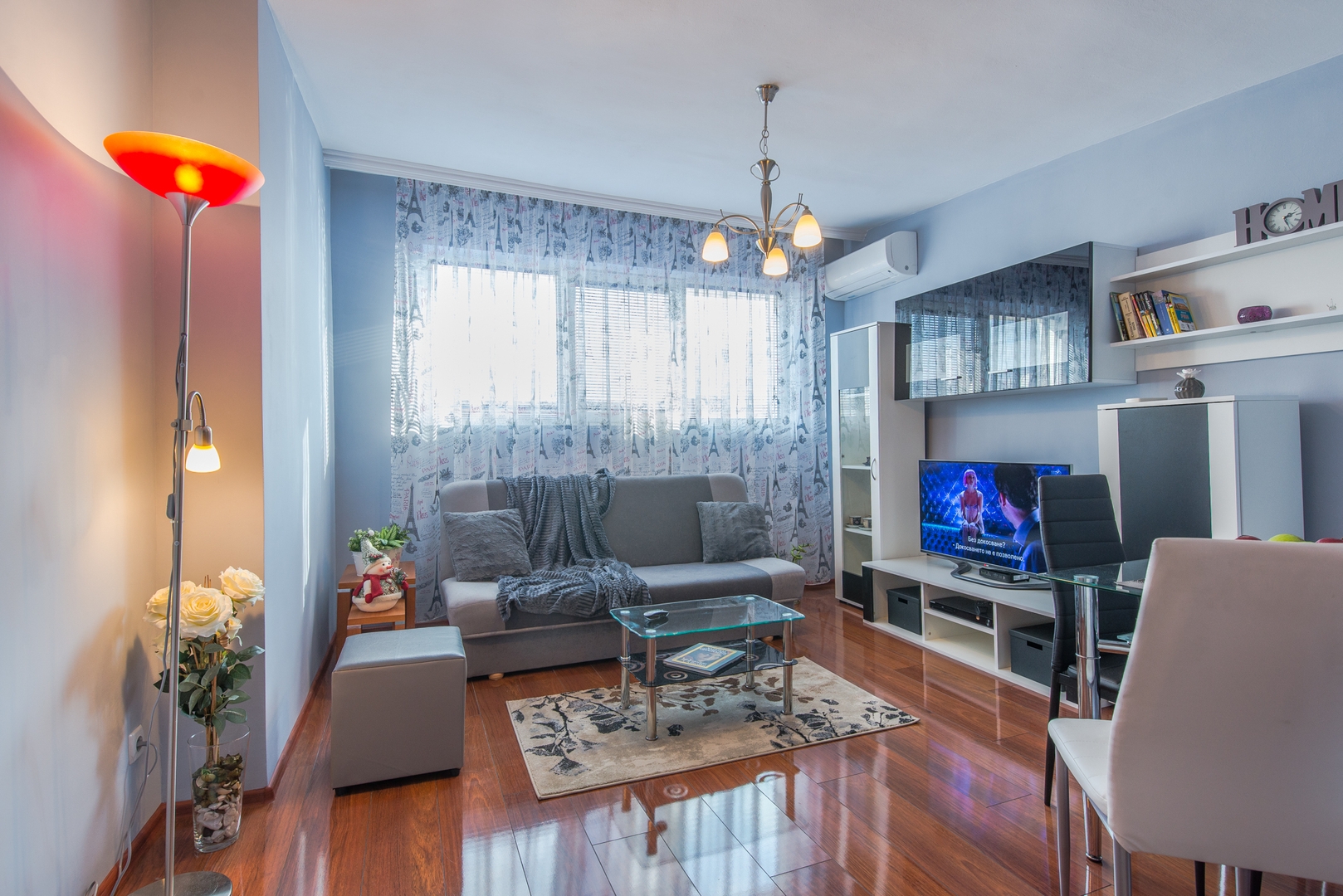 Central Cozy 1BD – Compact Chic Living 0 Flat Manager Booking
