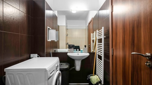Terra Vibes - Central 1BD with balcony 7 Flat Manager Booking