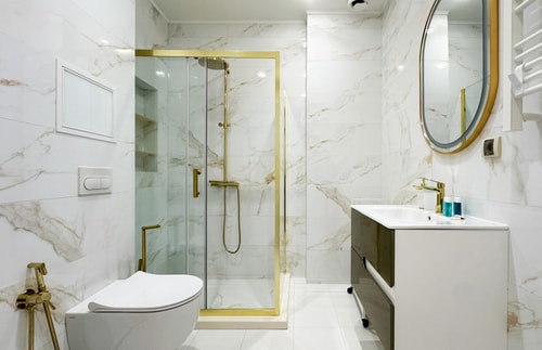Designer 2BD Apt next to Eagle's Bridge 21 Flat Manager Booking