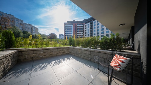 Aviva City Stay – Noir Studio 9 Flat Manager Booking