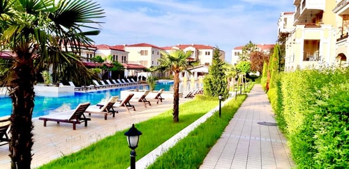 Lovely 1BD Apartment in a Luxury Resort in Sozopol 11 Flataway