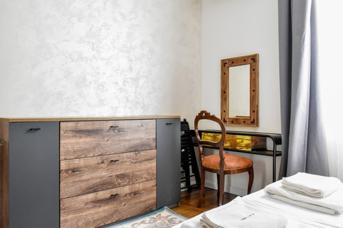 Blue Breeze Apartment 11 Flat Manager Booking
