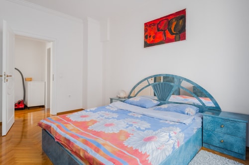 Bright 2-BD Top Central Apt 15 Flat Manager Booking