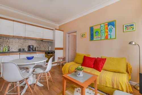 Welcoming One Bedroom on Vasil Levski Boulevard 1 Flat Manager Booking