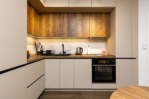 Stylish 1BD with Desk in Karshiaka 14 Flat Manager Booking