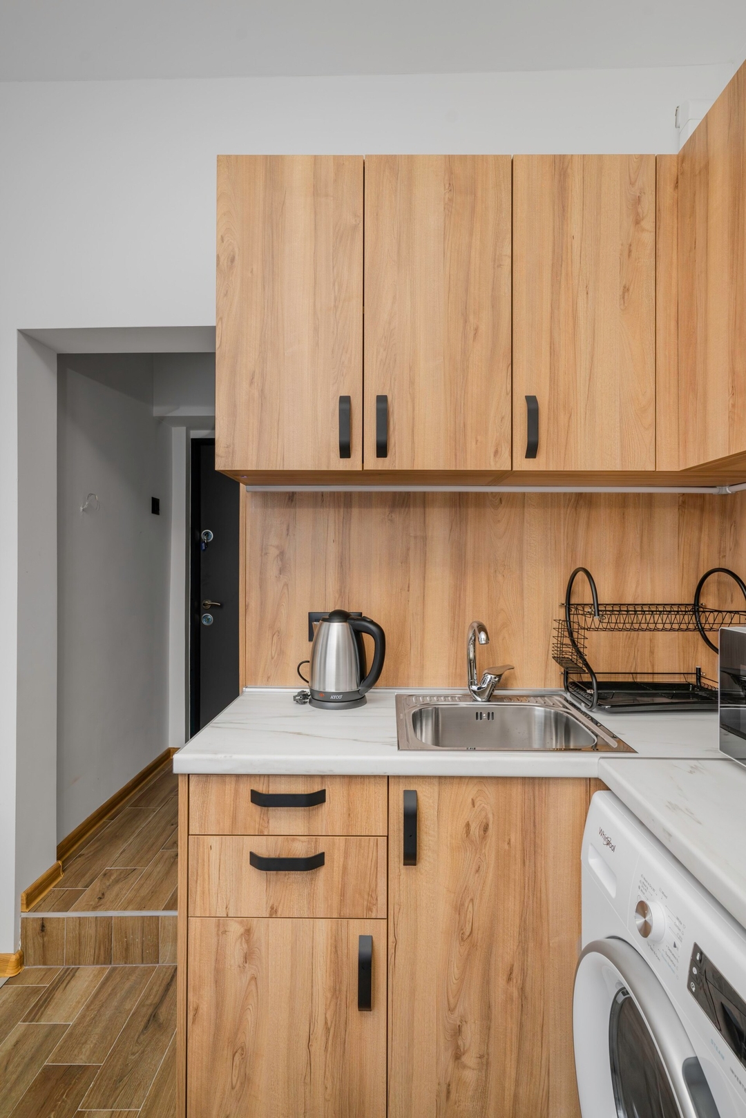 Cozy Studio Near Alexander Nevski Cathedral - Yin 7 Flat Manager Booking