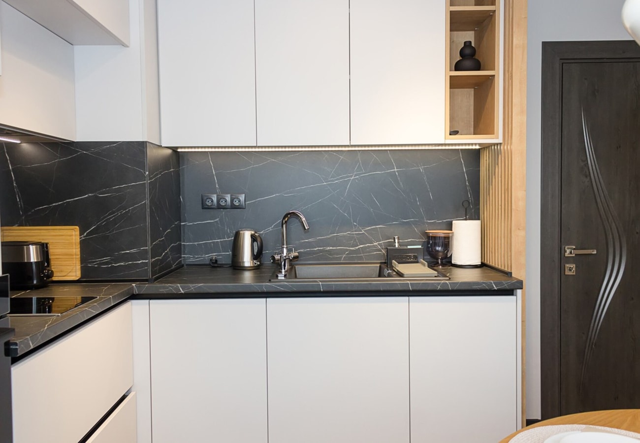 1BD Sea Garden Retreat with Dedicated Workspace 16 Flat Manager Booking
