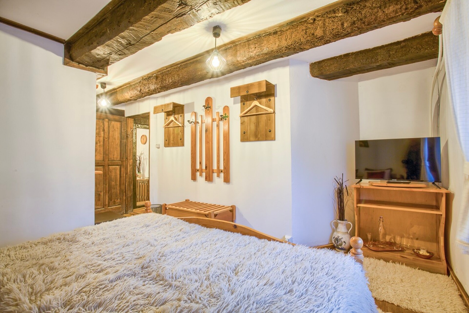 4- BDR House Monument of Culture & Architecture 17 Flat Manager Booking