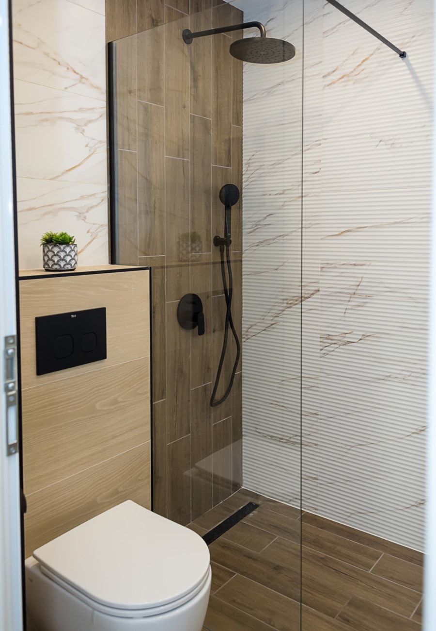 Chic 1BR Flat & Garage | Garden Residence, Varna 18 Flat Manager Booking