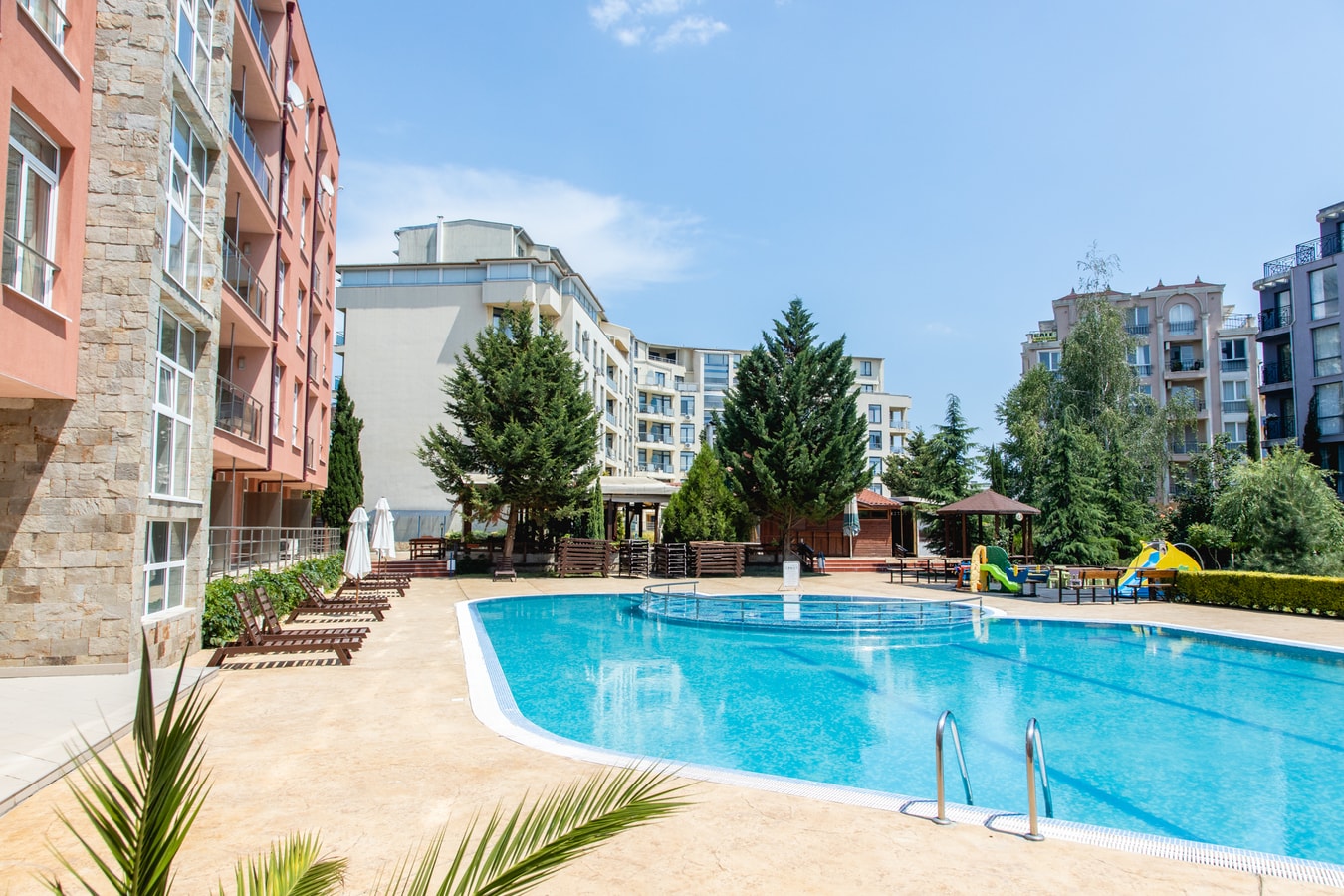 Compact studio with indoor pool near Cacao Beach 15 Flat Manager Booking
