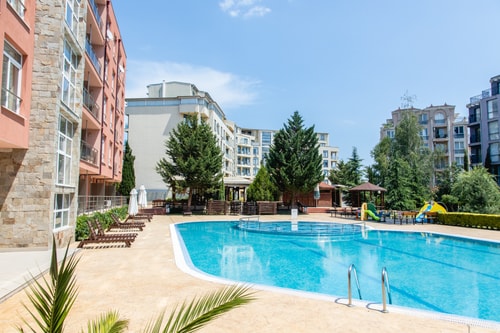 Compact studio with indoor pool near Cacao Beach 15 Flat Manager Booking