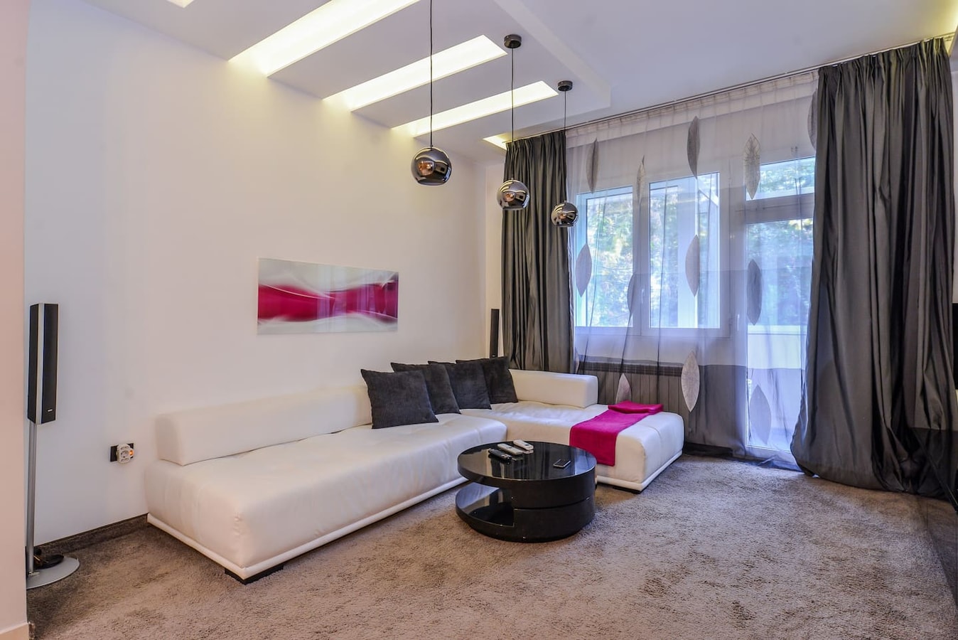 Extravaganzzo - Super Central One Bedroom Modern Flat Manager Booking