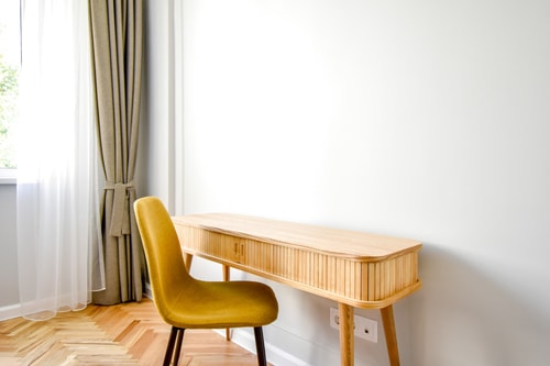 Stylish 2BR Apt Near Vitoshka with Desk & Balcony 14 Flat Manager Booking