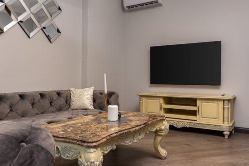 Central Apartments with Garden view - Apt No. 4 9 Flat Manager Booking