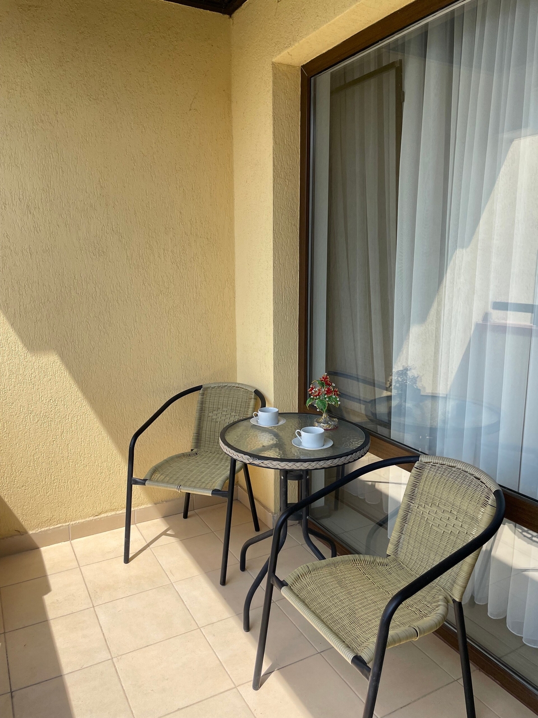 1BD Flat on the Beach with Parking 4 Flat Manager Booking