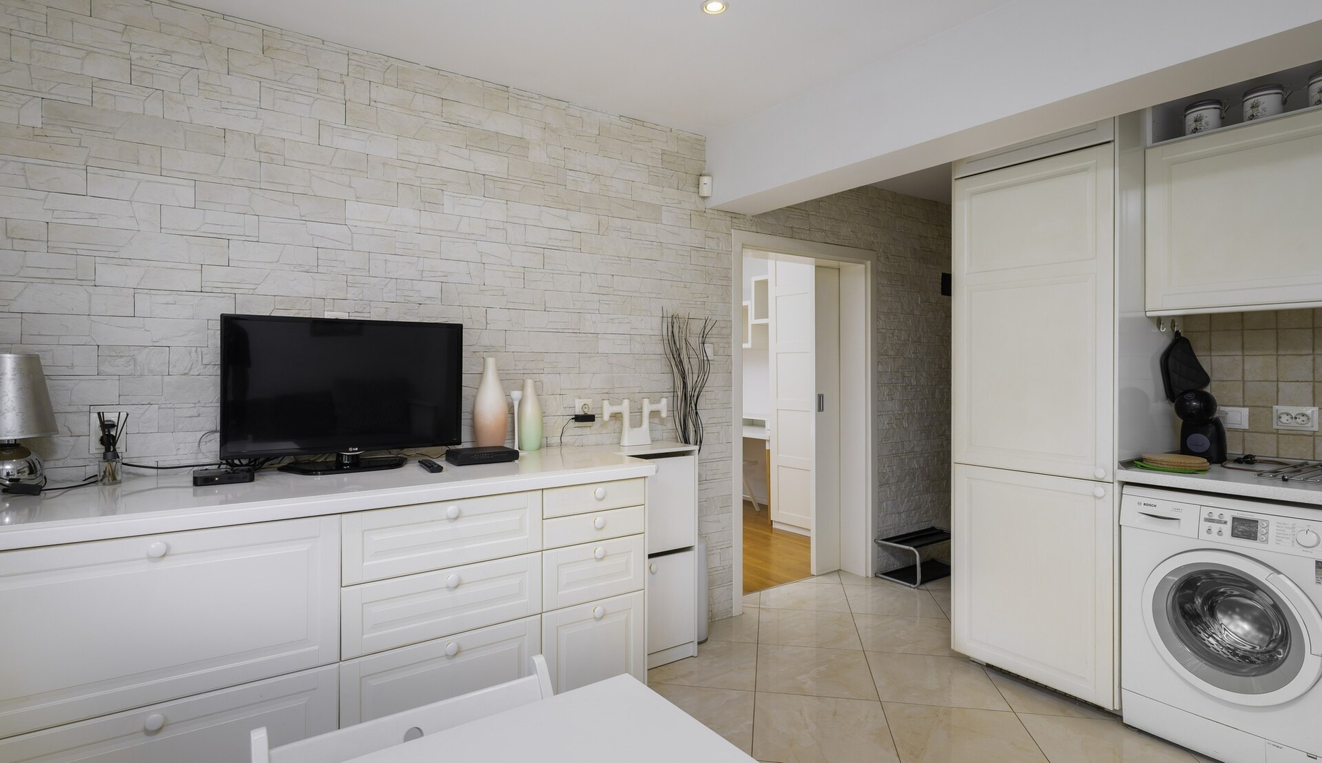 Bright & Cozy 1BD Apartment close to South Park 4 Flat Manager Booking