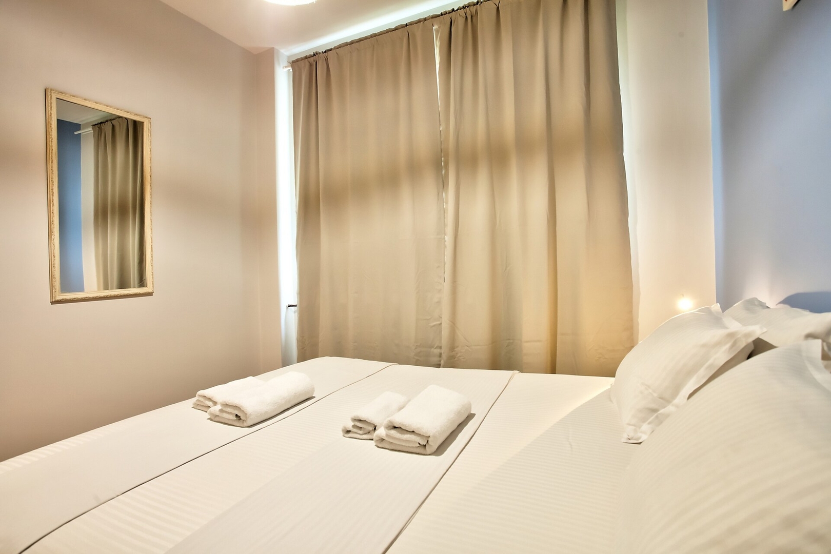 Unbeatable Location Comfy Central Apartment 11 Flat Manager Booking