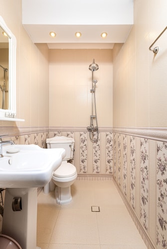 Bright & Cozy 1BD Flat with a Terrace and Parking 13 Flat Manager Booking