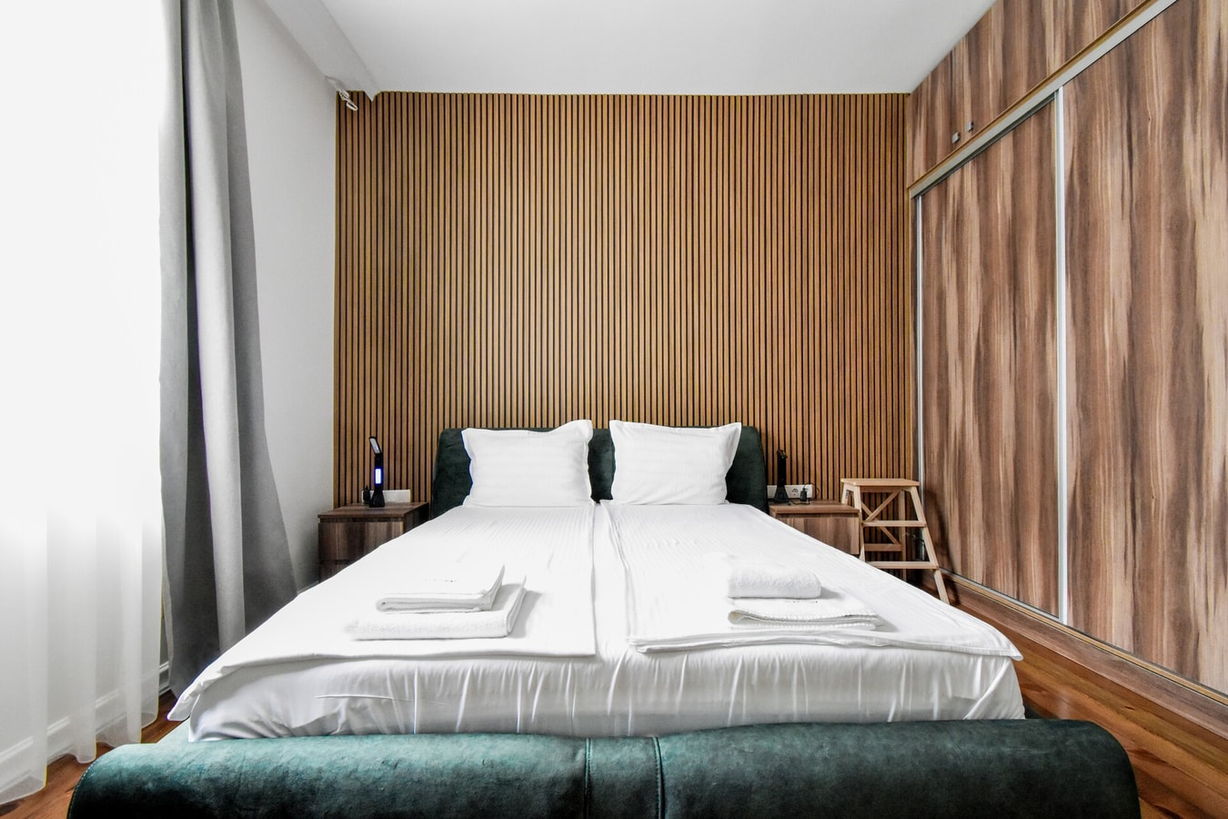 Blue Breeze Apartment 4 Flat Manager Booking