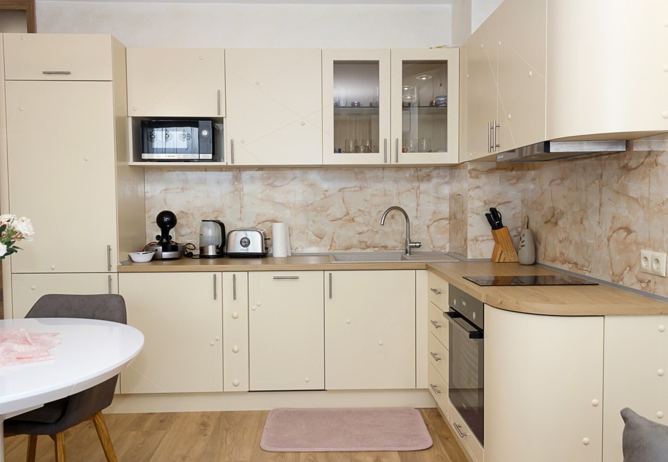 Modern Seaside Retreat in Varna 1 Flat Manager Booking