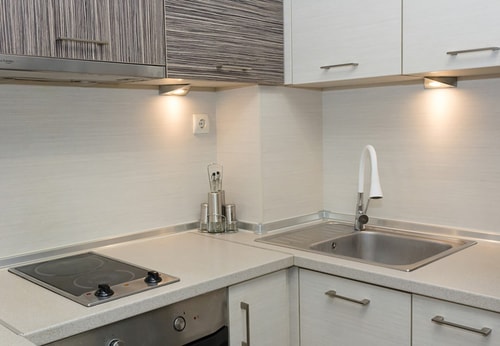 Black & White -1BD Flat in Varna Center 5 Flat Manager Booking