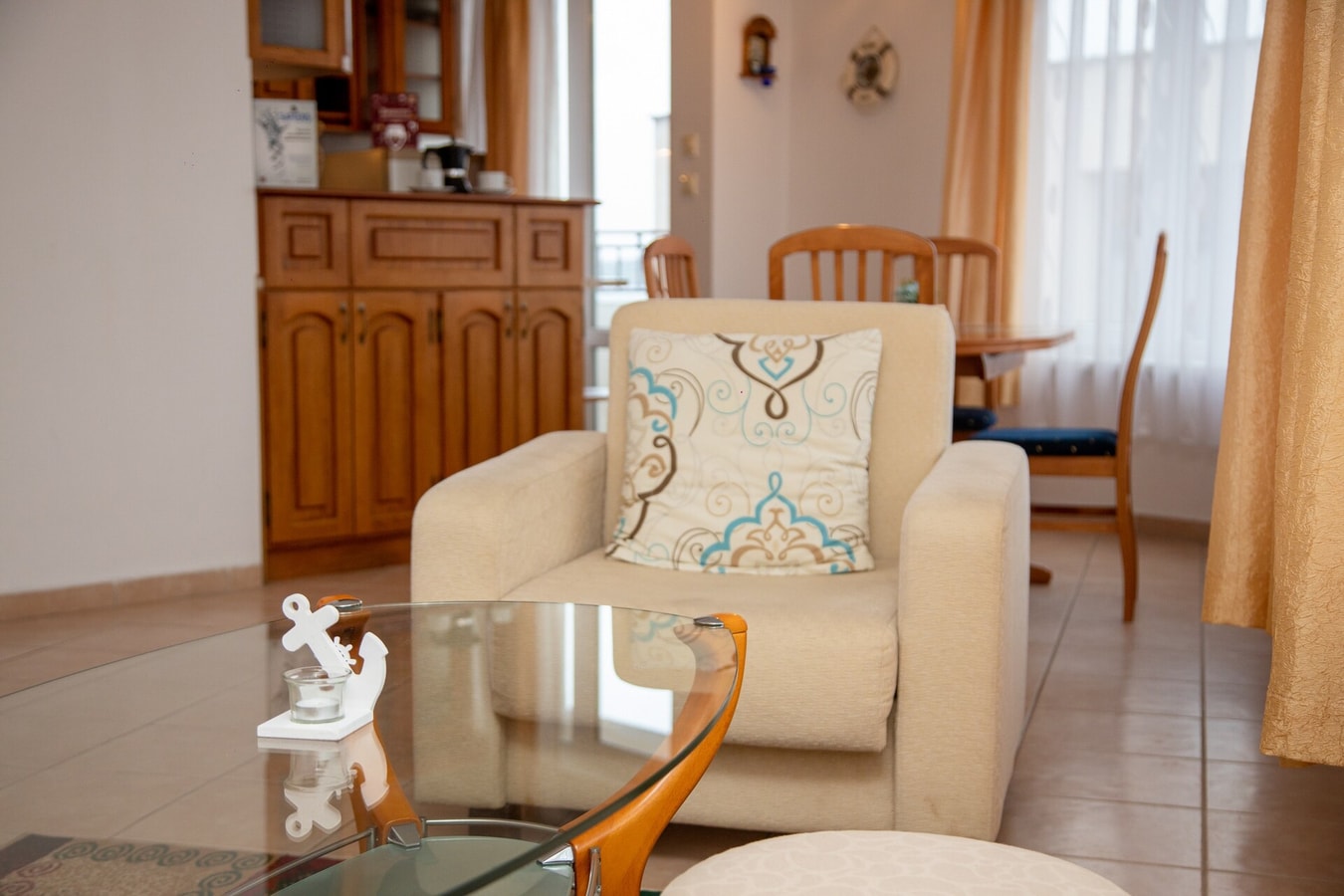 Convenient 2-Bedroom Flat next to Harmanite Beach 1 Flat Manager Booking