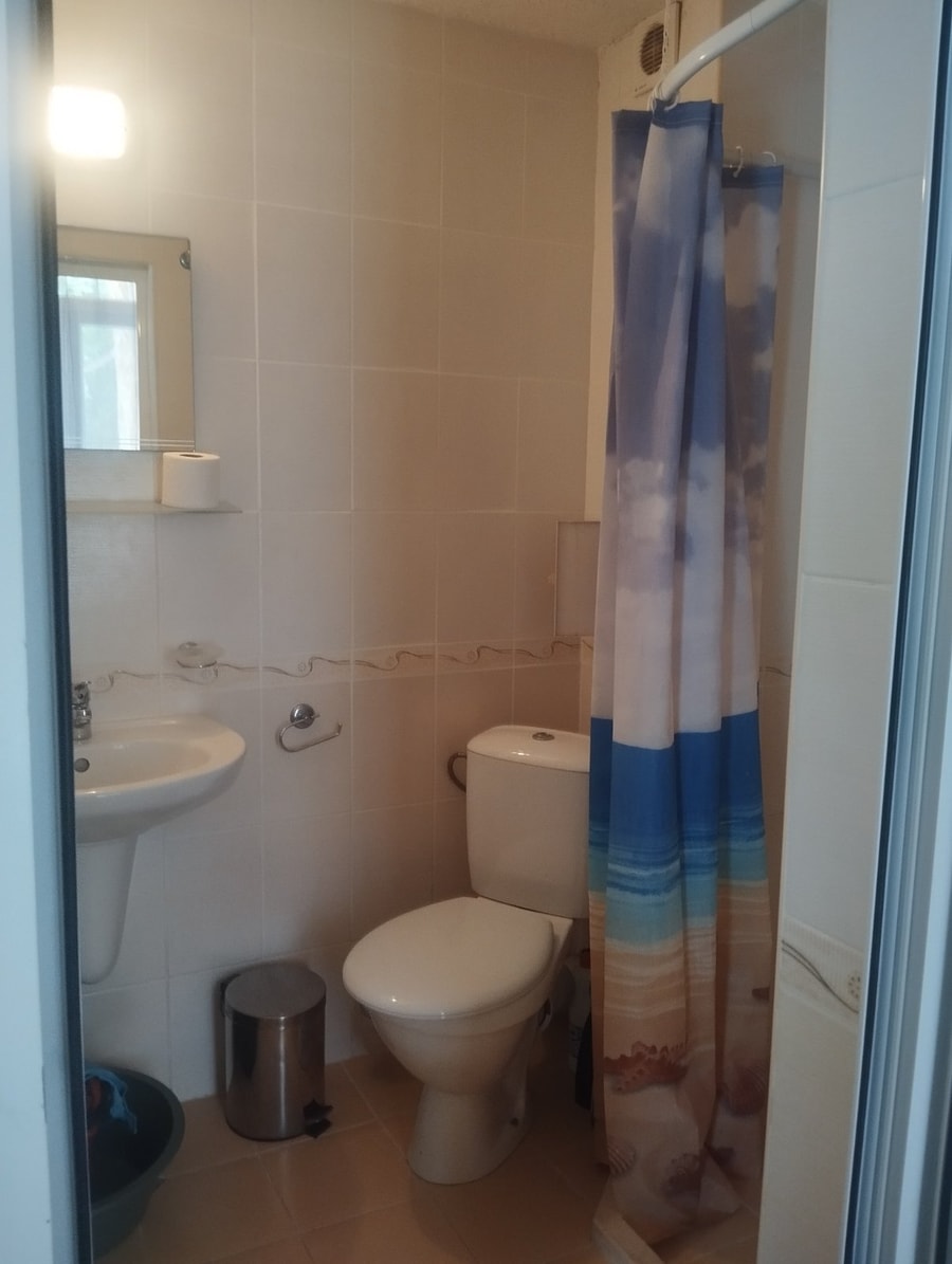 Compact studio with indoor pool near Cacao Beach 9 Flat Manager Booking