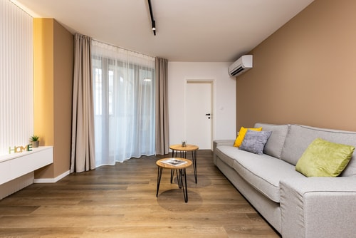 Stylish 1BD with Desk in Karshiaka 6 Flat Manager Booking