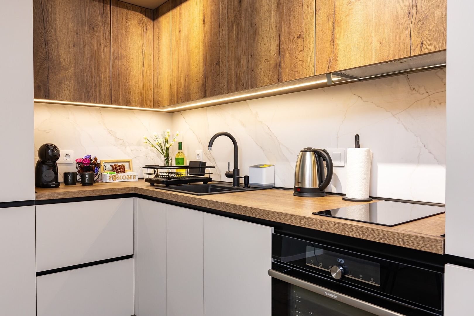 Chic Sage Hideaway | Work & Pleasure in Plovdiv 11 Flat Manager Booking