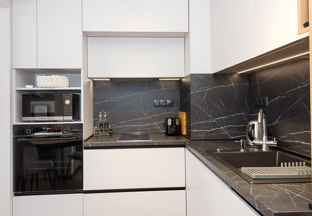 1BD Sea Garden Retreat with Dedicated Workspace 17 Flat Manager Booking