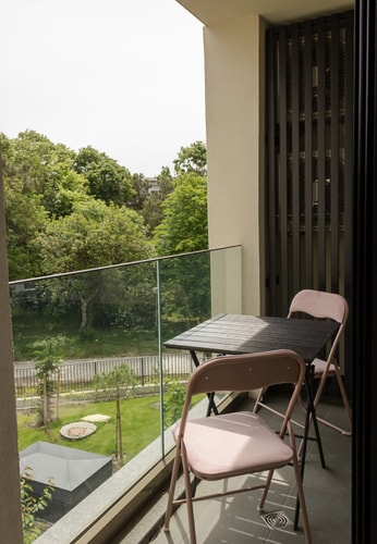 Azur Delux ~ 1BD Flat with Parking & Pool 5 Flat Manager Booking