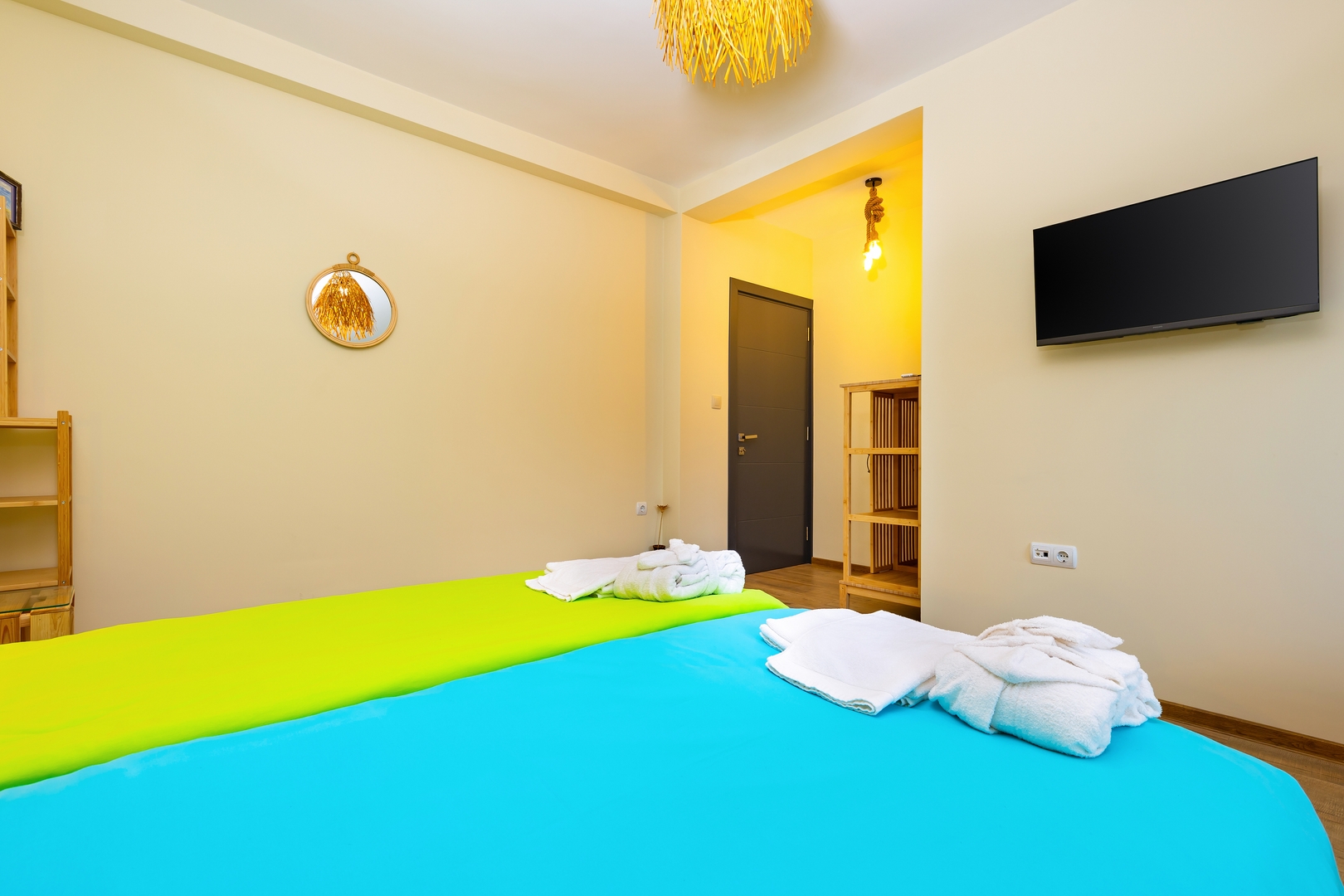 Plovdiv Urban Gem 2BD Apartment 27 Flat Manager Booking