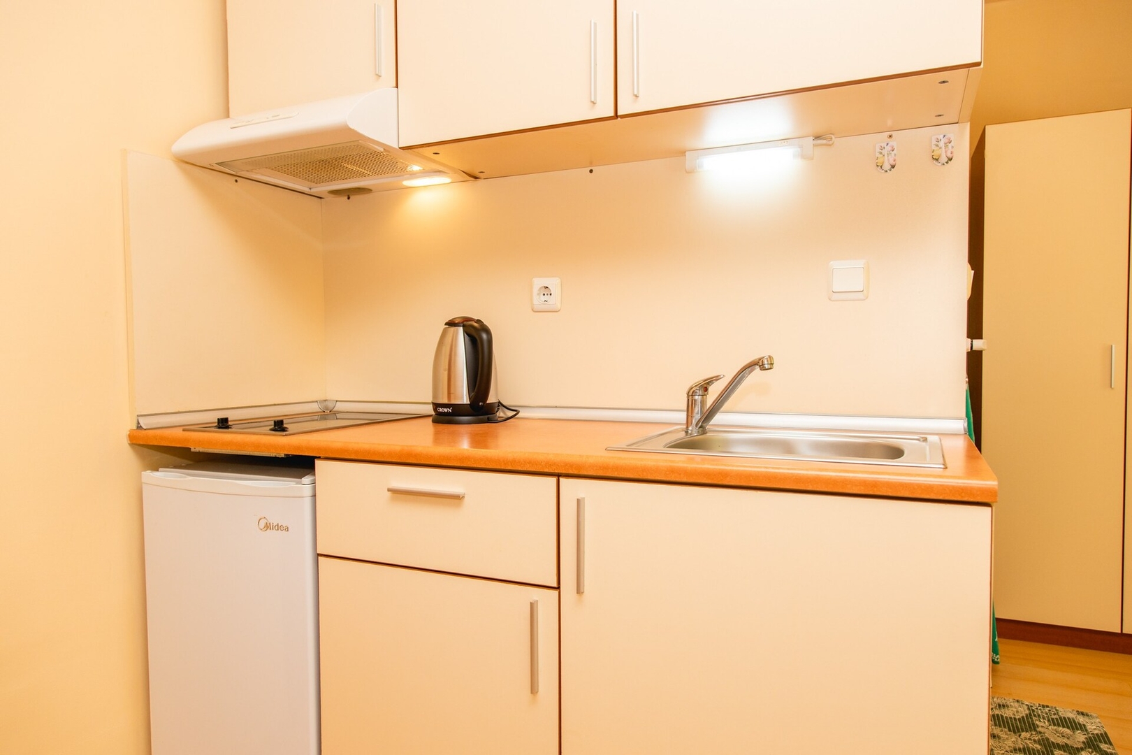 Compact studio with an indoor pool near Cacao Beach 2 Flat Manager Booking
