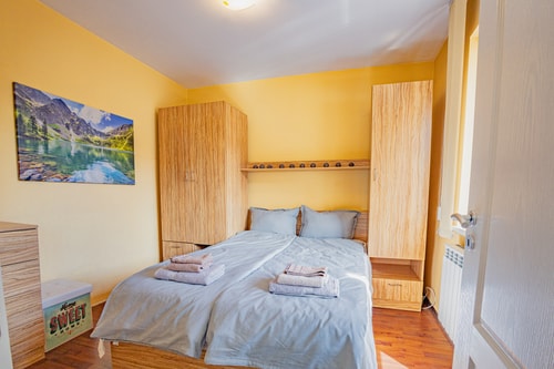 Modern 1BR Apt – Top Location, 4 min to Metro 11 Flat Manager Booking