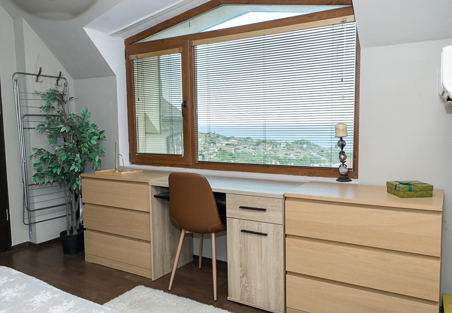 Panoramic Sea-View | 2-Bedroom Flat with Terrace 19 Flat Manager Booking