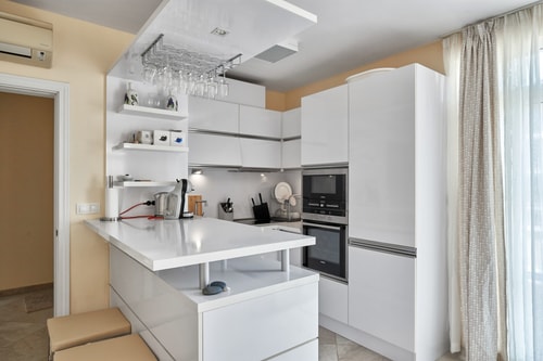 2BD Flat with Parking in Flores Garden Complex 3 Flat Manager Booking