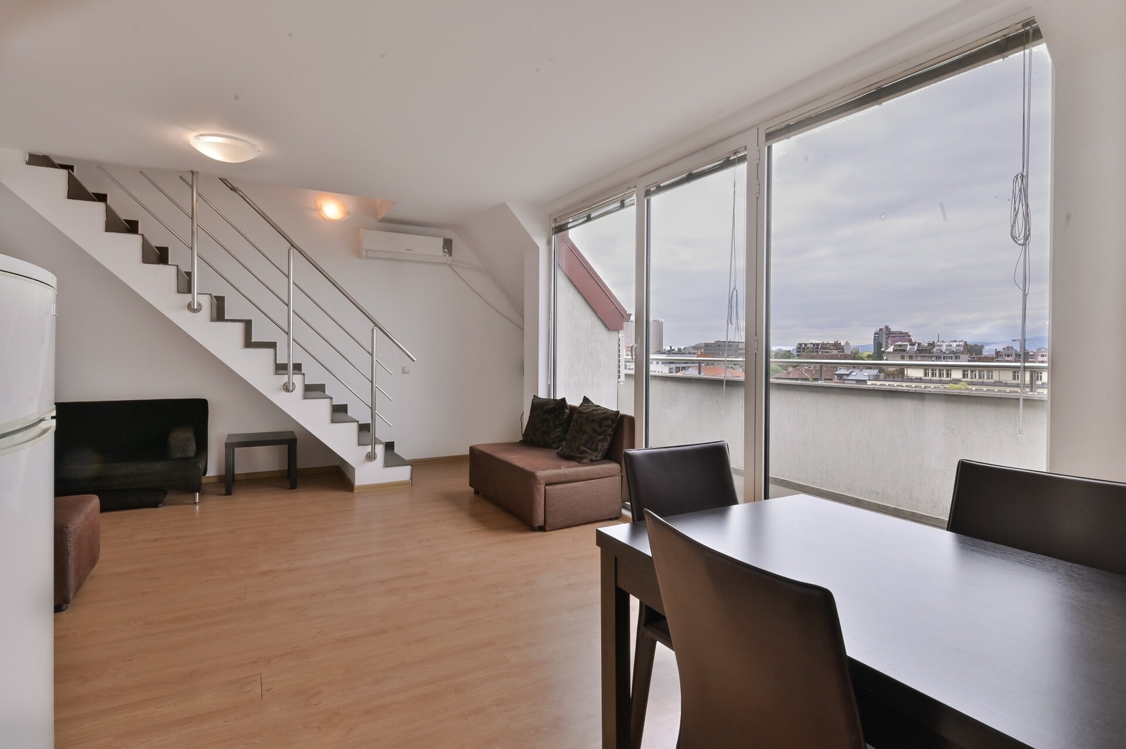 One-Bedroom Maisonette with Spacious Terrace 23 Flat Manager Booking