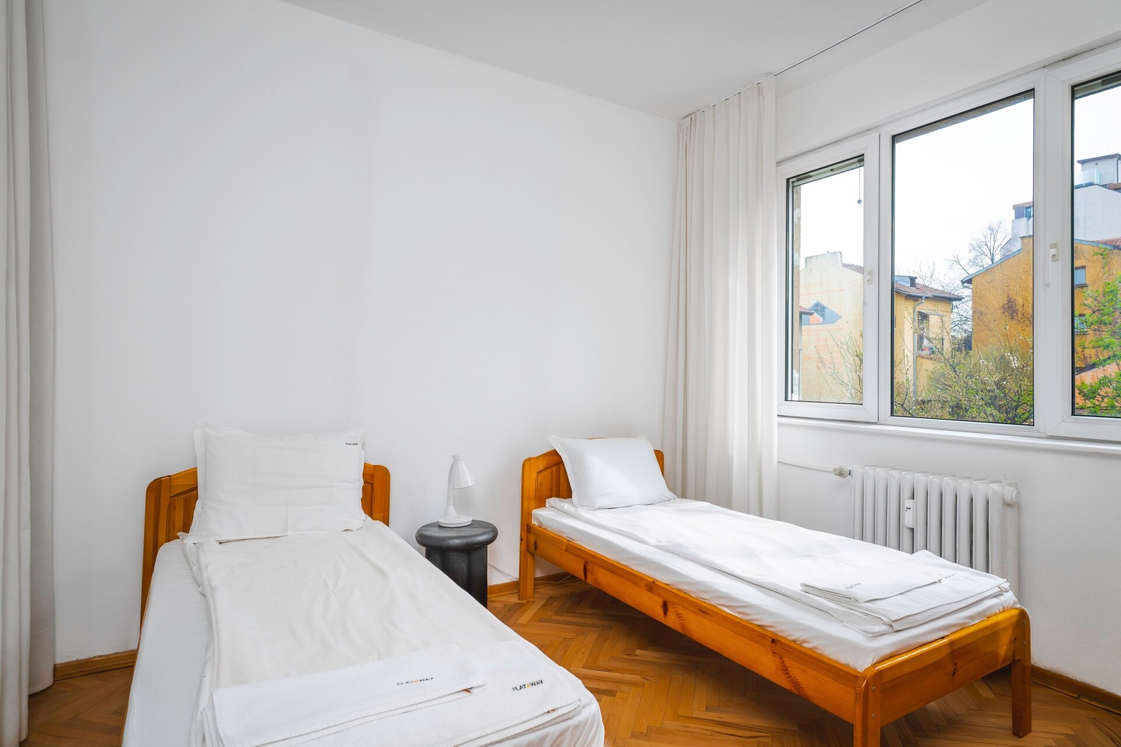 The Vintage Spot - 2BD Flat 22 Flat Manager Booking