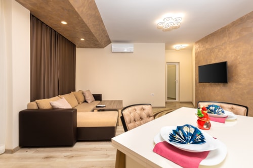 Sunny 1BD Apartment in OLD TOWN 5 Flat Manager Booking