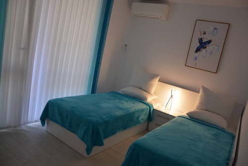 Unbeatable Location: New Lux Apartment Varna beach 40 Flat Manager Booking