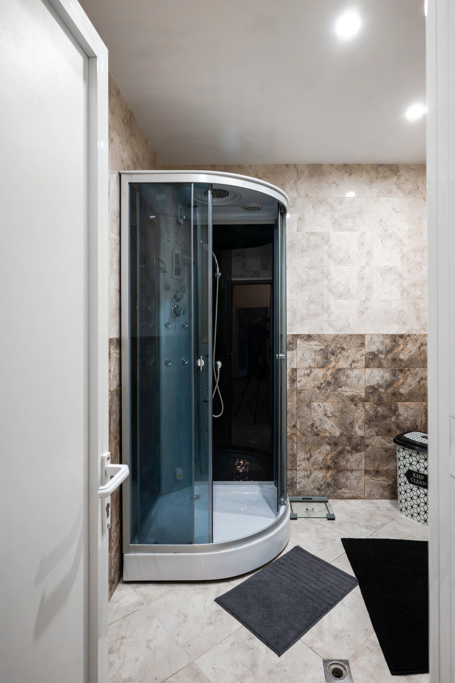 The Cosmopolitan Shine 1-BDR Pet-Friendly Flat 16 Flat Manager Booking