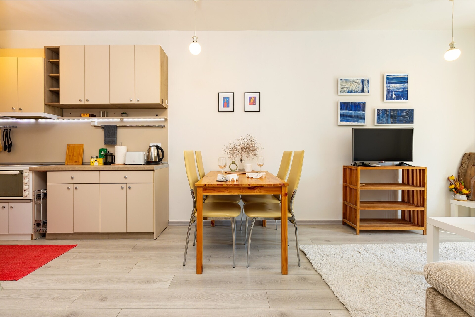 Azuuro ~ 1BD near the city center 5 Flat Manager Booking