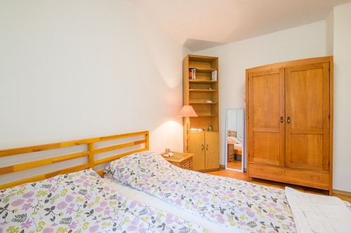Beautiful Flat in Central Location 26 Flat Manager Booking