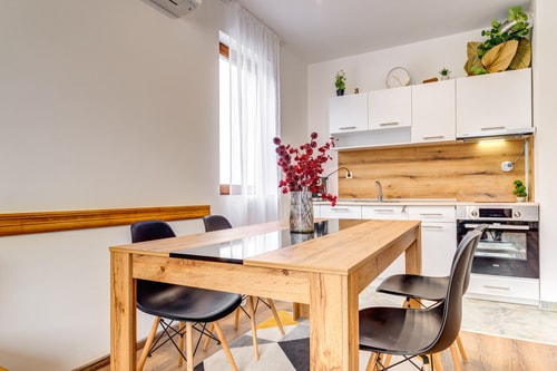 Villa Kometa  – 1BD Apt with Balcony & Forest View 5 Flat Manager Booking