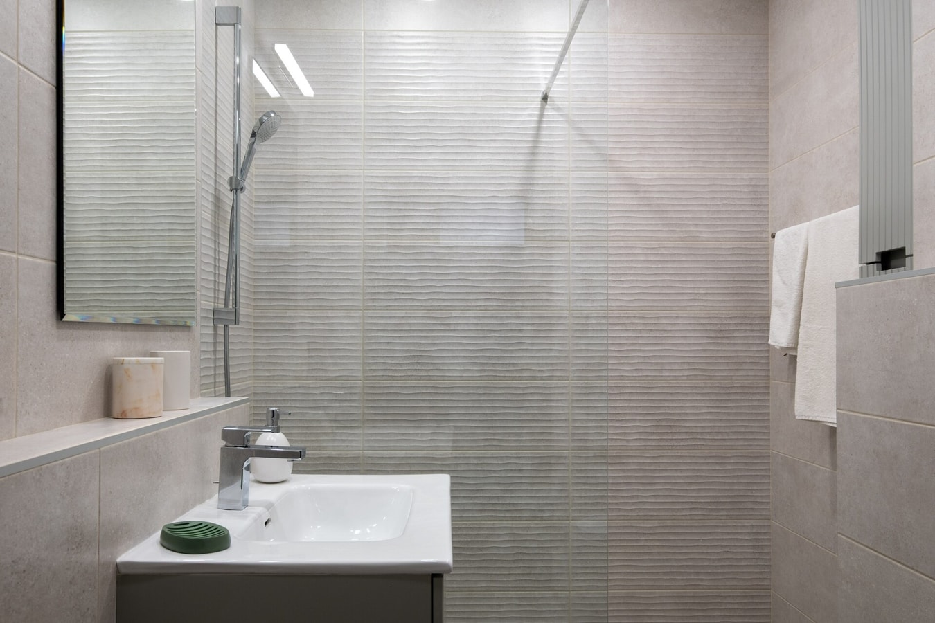 Retro-Chic 1BR Apartment next to Vasil Levski Blvd 27 Flat Manager Booking