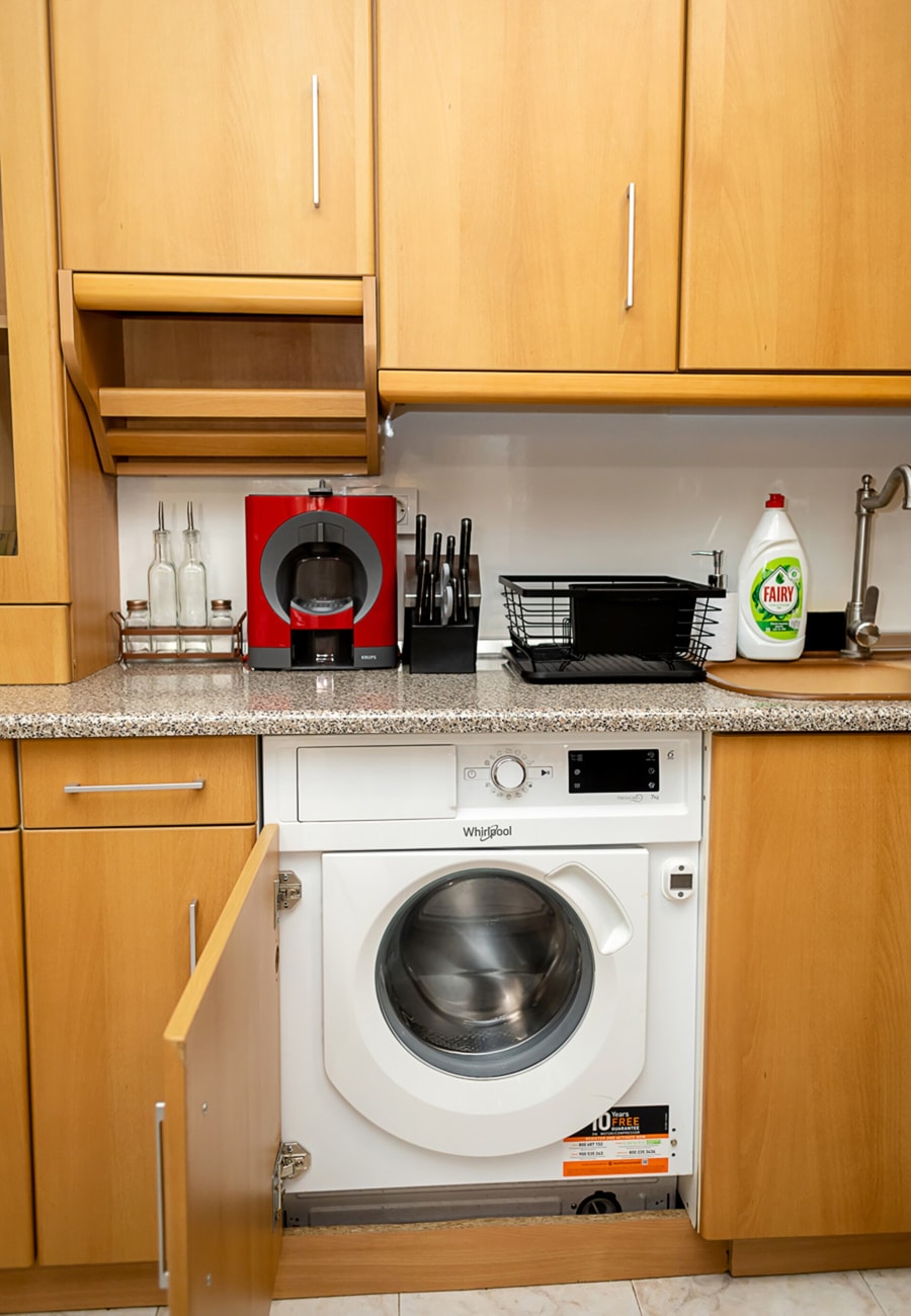 Cozy Flat | Close to Sea Garden & Sports Palace 10 Flat Manager Booking