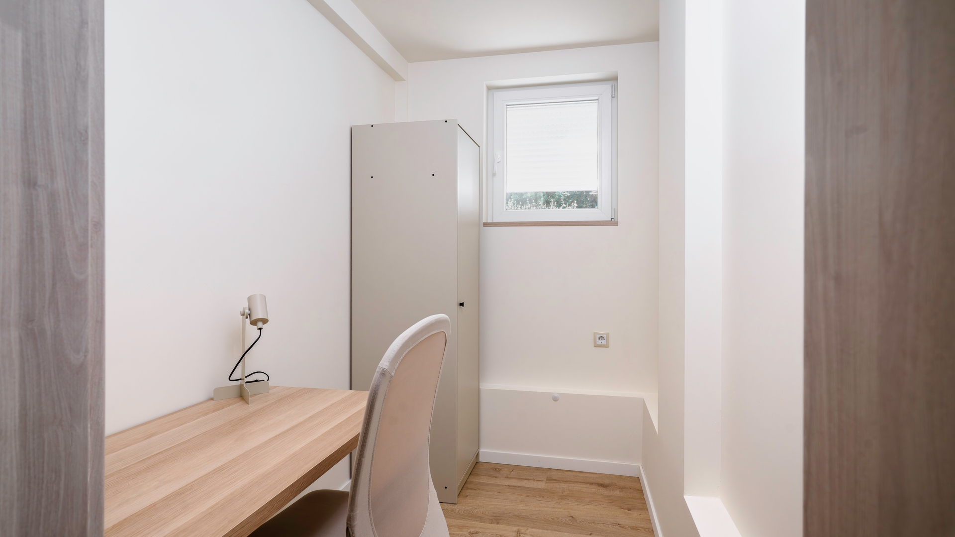 Cozy 1BD Apartment next to NDK 15 Flat Manager Booking