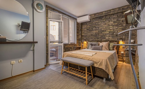 Two Stylish Apartments - TOP Location 1 Flat Manager Booking