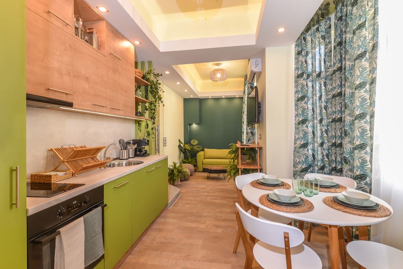 Vlado Ekzarh Yosif 2 · ☼ Sofia Dream Apartments ☼ - Jungle 1BDR 4 Flat Manager Booking