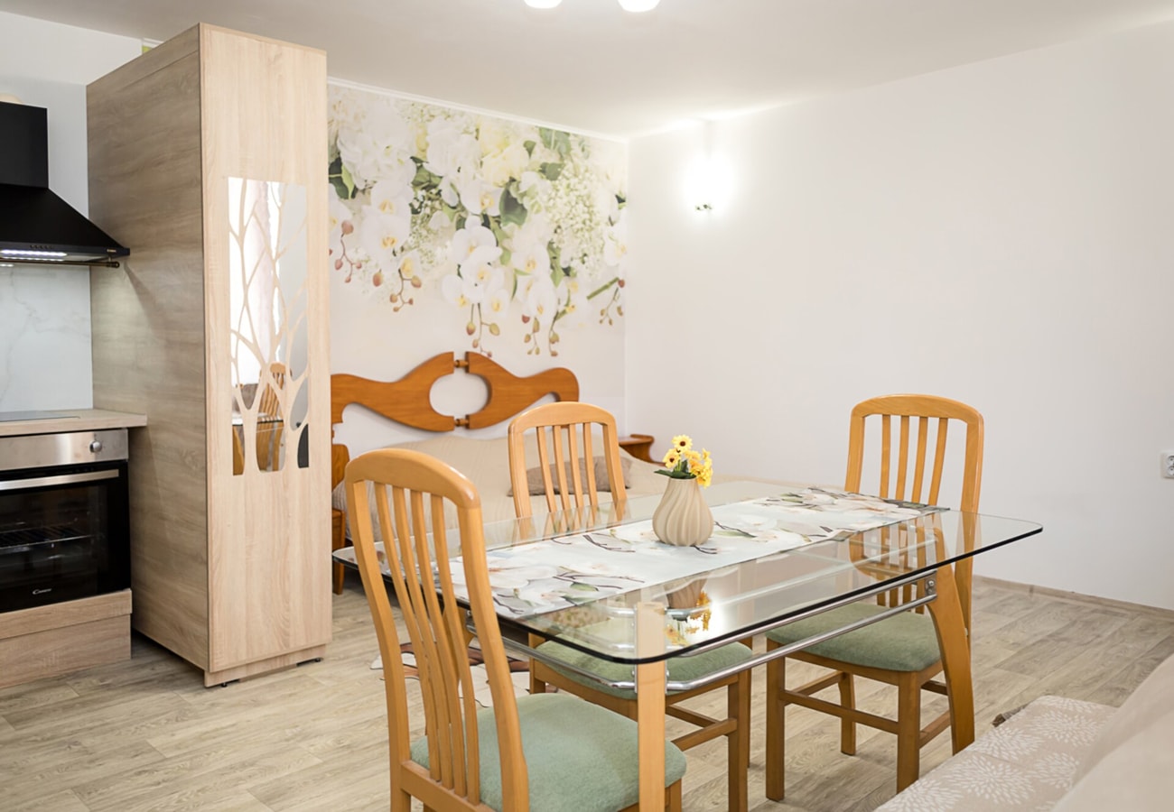 Maria Luiza Studio I | Cozy Open Layout 8 Flat Manager Booking